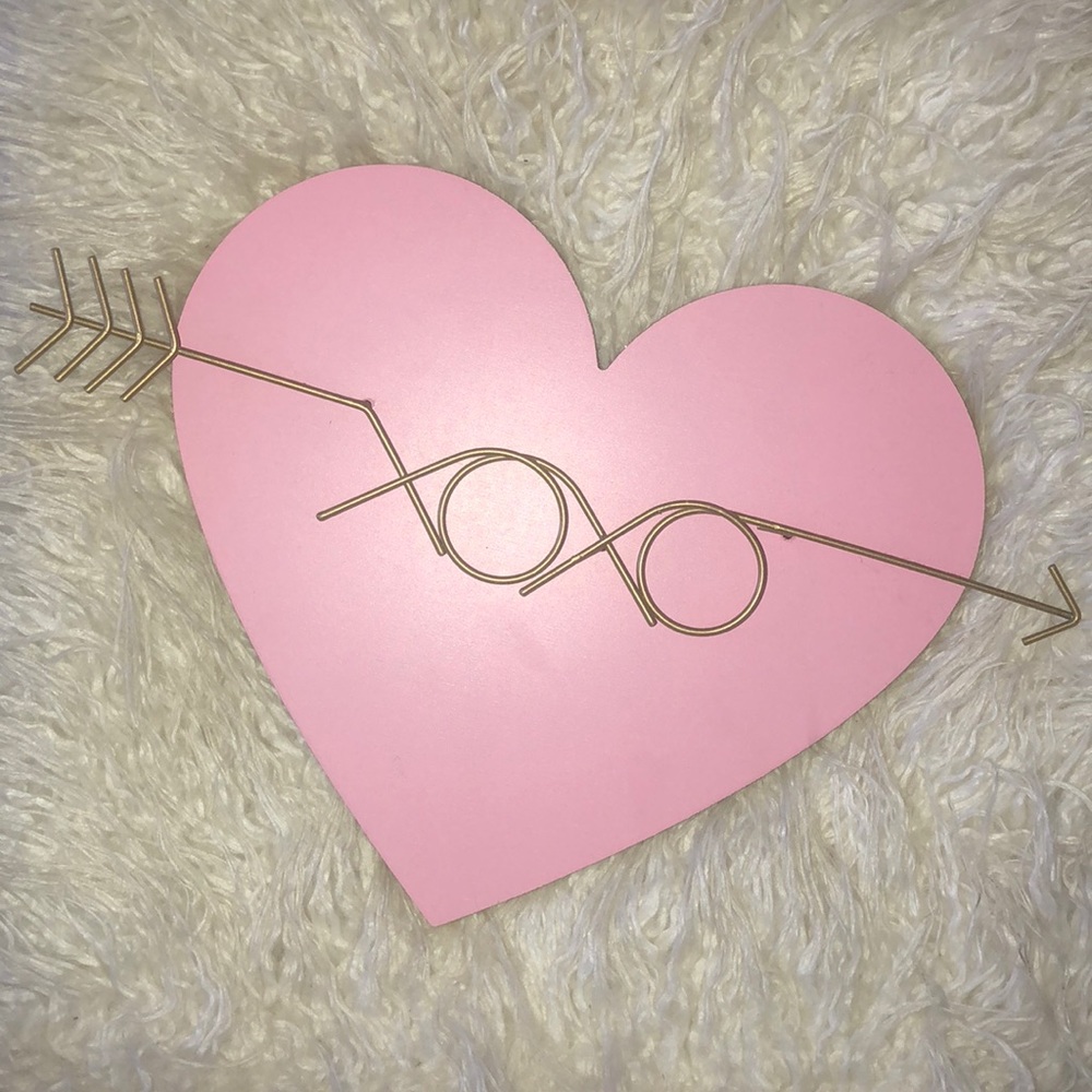 XOXO sign